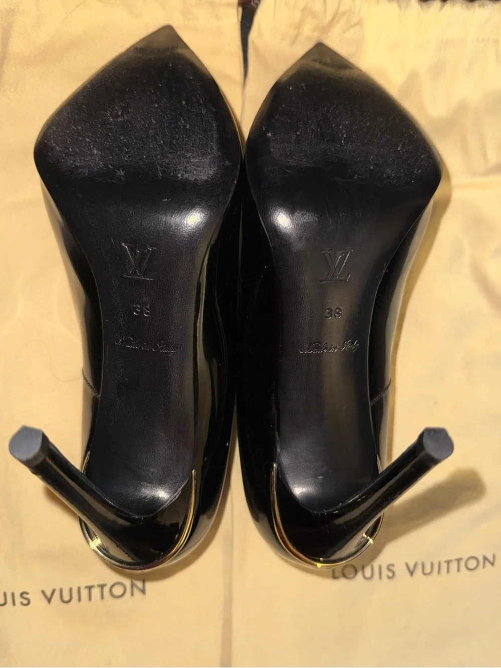 Louis Vuitton Black Patent Pointed Toe Pumps